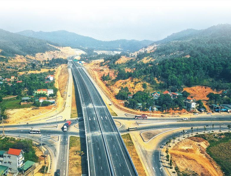 Cao tốc Hạ Long - Vân Đồn khơi thông dòng chảy hạ tầng giao thông Quảng Ninh